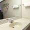 Days Inn by Wyndham Maumee/Toledo