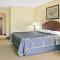 SureStay Studio by Best Western Conroe Downtown