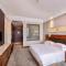 Jinling Grand Hotel