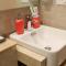 Maxxvalue Apartment Hiranandani Powai - RH5