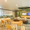 Lovely 1BD - Central Downtown - Gym, Pool, Parking