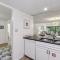 2112 Beach Wood