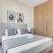Sanders Mythical Blue Villas
