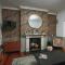 The Pavilion End - Central Paddington Apartment