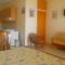 Seaview Studio in beautiful setting, west from Chania