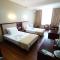 Hotel 725