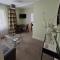 Palm Grove Apartments