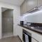Modern City-Fringe Townhouse