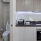 Modern City-Fringe Townhouse