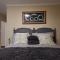 Lakewhistle Family Cottage