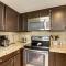Sunny Tucson Townhome w/ Patio & Mountain Views!