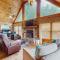 4 Bed 4 Bath Vacation home in Sylva
