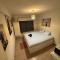 Chambre ROOM 1