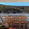 Torcello - Waterfront on the Bay by Accom Holidays