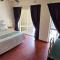 Dolphin View 404 - Sleeps 6