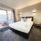 Barclay Motel