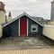 6 and 7 School Steps - Stunning views, private garden and parking