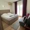 Rooms Ajllin