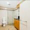 Family Harbour Escape with Harbour Views & Parking