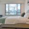 Darling Harbour View & City Skyline 3BR Retreat