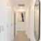 Darling Harbour View & City Skyline 3BR Retreat