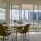 Darling Harbour View & City Skyline 3BR Retreat