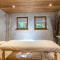 Chalet White Moon Chalet White Moon