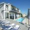 Luxury Apartment with heated pool in Starigrad