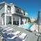 Luxury Apartment with heated pool in Starigrad