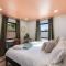 This is it - Great Location -13 Beds - Pool - Gym
