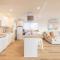 Bay Getaway, 1, 65 Ronald Ave - recently renovated unit water views