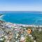 Bay Getaway, 1, 65 Ronald Ave - recently renovated unit water views