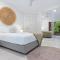 The Ferns Villa Serene Rainforest Retreat with Ocean Breezes