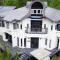 Hakuba Mountain Lodge