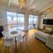 Oceanic Escape Top Floor 2 mins from beach