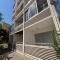 Larnaca Seaview Apartment with pool & parking
