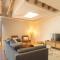Downtown Seaview Apartment