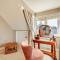 Beachtown Cottage