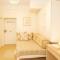 ARC DE TRIOMPHE-CARNOT Luxury & Design