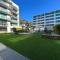 Waterfront Premium Apartment in central Geelong