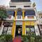 Friends Guest House & Hostel- near TAJ MAHAL