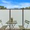41B Abnb-Style Vibrant 12 Mins Walk to Train STA Studio Apt