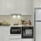 41B Abnb-Style Vibrant 12 Mins Walk to Train STA Studio Apt