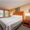 A207 One Bedroom Lake View