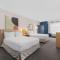 Spark by Hilton Bakersfield Central