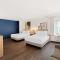 Spark by Hilton Wichita East