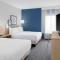 Spark By Hilton Lansing