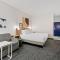 Spark by Hilton Lexington Hamburg