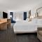 Spark By Hilton Tupelo