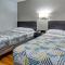 Motel 6-Longview, TX